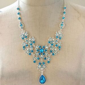 Silver Tone blue Rhinestone Statement Bib Necklace Drop Pendant